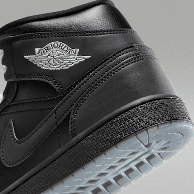 Sapatilhas Air Jordan 1 Mid SE para homem