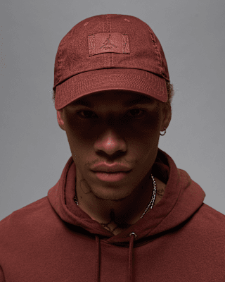 Женская кепка Jordan Club Cap Adjustable Hat