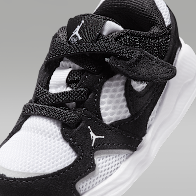Tenis para bebé e infantil Jordan CMFT Era