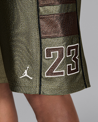 Jordan Brooklyn Cat Scratch