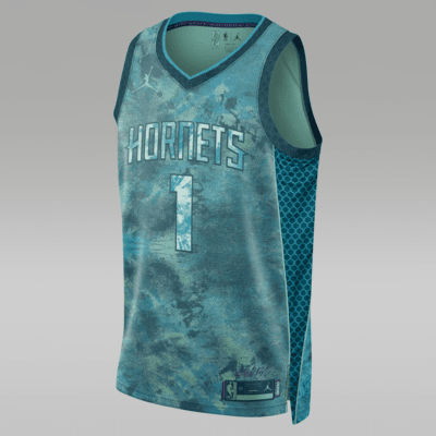 Jersey Nike Dri FIT Swingman de la NBA para hombre LaMelo Ball Charlotte Hornets 2023 Select Series