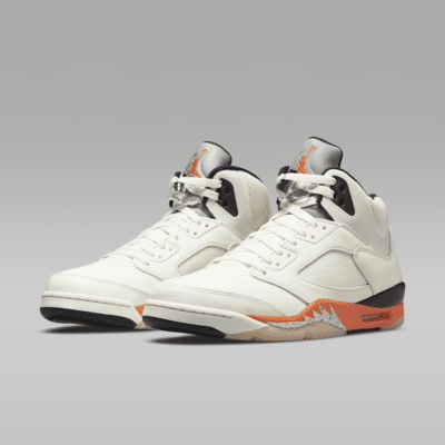 รองเท้า Air Jordan 5 Retro