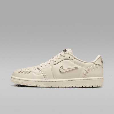 Air Jordan 1 Low Method of Make Shoes