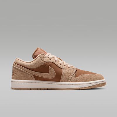 Jordan Air Jordan 1 Low Kadın Ayakkabısı görsel 3