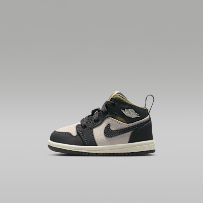 Jordan 1 Mid SE