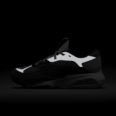 รองเท้าผู้ชาย Jordan Air 200E