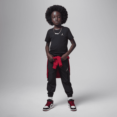 Playera bordada Jumpman Air para niños talla pequeña Jordan 