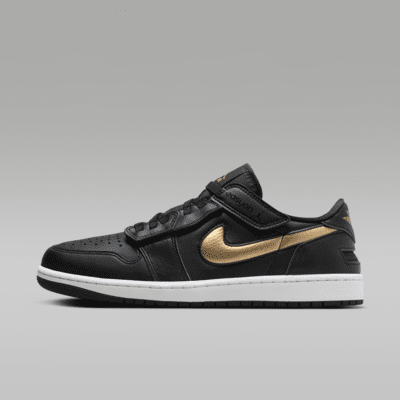 Air Jordan 1 Low FlyEase könnyen fel- és levehető férficipő