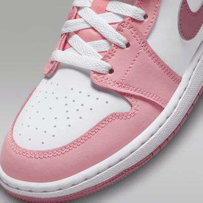 รองเท้าเด็กโต Air Jordan 1 Mid