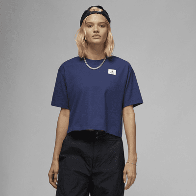 Jordan Essentials Women s Boxy T Shirt. Nike LU