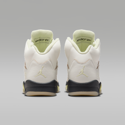 Tenis para mujer Air Jordan 5 Retro "Luminous Green and Sail"
