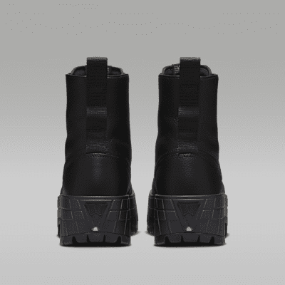 nike black boot sneakers