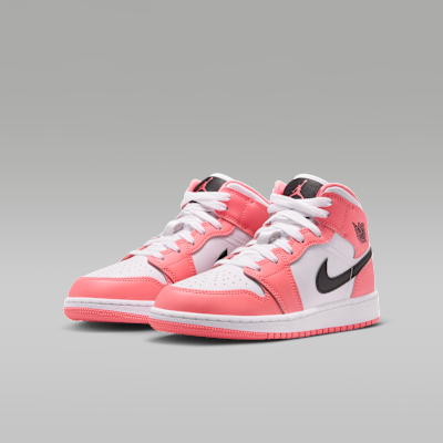 エア ジョーダン 1 MID ジュニアシューズ