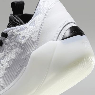 รองเท้าบาสเก็ตบอล Air Jordan XXXIX PF "Croix"