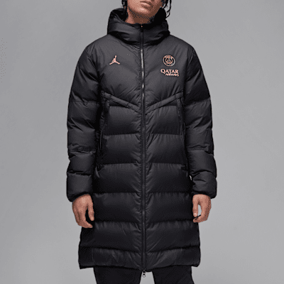 Paris Saint-Germain Strike Windrunner PrimaLoft® Men's Jordan Storm-FIT Soccer Hooded Parka