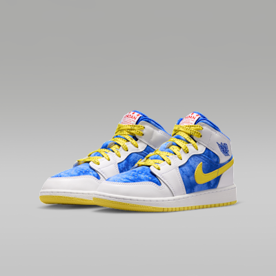 Air Jordan 1 Mid Sneaker School Big Kids' Shoes