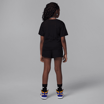 Σετ δύο τεμαχίων με φλις σορτς Jordan Brooklyn Essentials για μικρά παιδιά