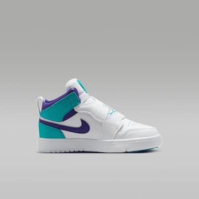 Sky Jordan 1 Younger Kids' Shoe