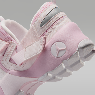 Jordan Trunner LX Kadın Ayakkabısı görsel 8