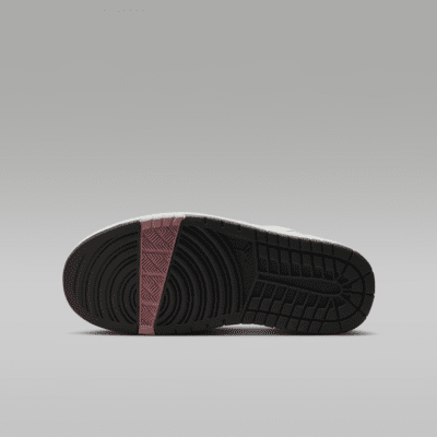 Jordan Nu Retro 1 Low Older Kids' Shoes