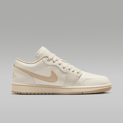 Air Jordan 1 Low Women's Shoes