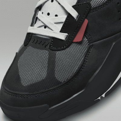 รองเท้าผู้ชาย Jordan Air 200E