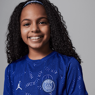 Paris Saint-Germain Academy Pro Fourth Older Kids' Jordan Dri-FIT Football Short-Sleeve Pre-Match Top