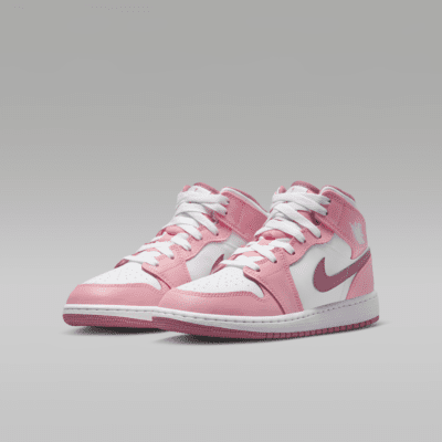 รองเท้าเด็กโต Air Jordan 1 Mid