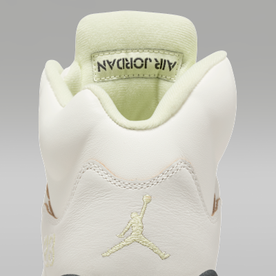 Tenis para mujer Air Jordan 5 Retro "Luminous Green and Sail"