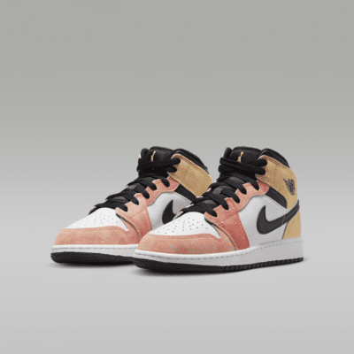 Air Jordan 1 Mid SE Big Kids' Shoes. Nike.com
