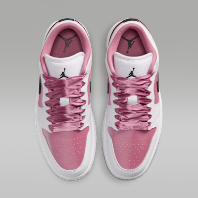 Jordan Air Jordan 1 Low SE Kadın Ayakkabısı görsel 4