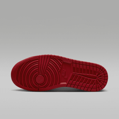 Air Jordan 1 Low OG Women's Shoe. Nike IL