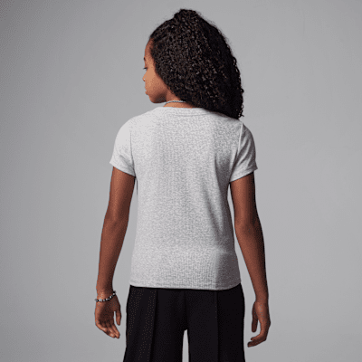 Playera de canalé para niños talla grande Jordan Court of Legends