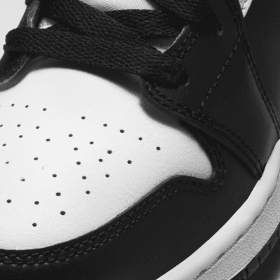 Scarpa Jordan 1 Mid – Ragazzo/a
