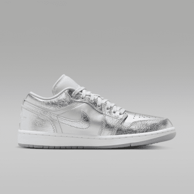 Air Jordan 1 Low SE Women's Shoes