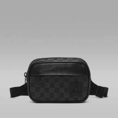 Jordan 23 Monogram Bolsa para cámara (1.5 L)