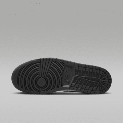 Air Jordan 1 Low Men's Shoes. Nike JP