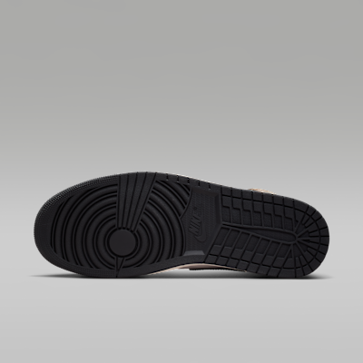 Jordan Air Jordan 1 Mid Erkek Ayakkabısı görsel 2