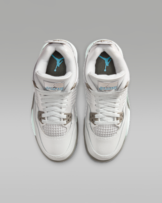 Air Jordan 4 Retro 「Blue Chill」