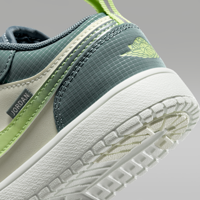 Tenis para niños de preescolar Jordan 1 Low Alt SE