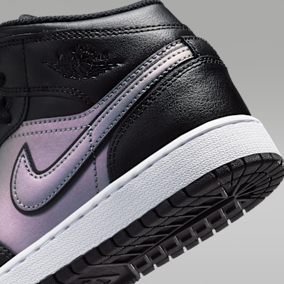 Air Jordan 1 Mid SE Big Kids' Shoes
