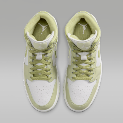 Jordan Air Jordan 1 Mid Kadın Ayakkabısı görsel 4