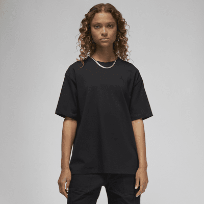 Jordan Essentials Damenoberteil. Nike AT