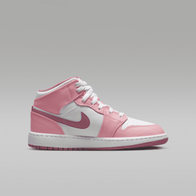รองเท้าเด็กโต Air Jordan 1 Mid