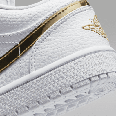 Air Jordan 1 Low SE Sabatilles