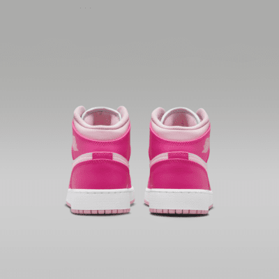Air Jordan 1 Mid Older Kids' Shoes