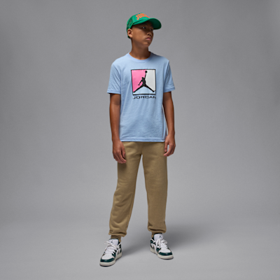 Jordan Flight Essentials Older Kids' Boxed Logo 3.0 T-Shirt