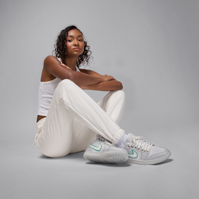 Air Jordan 1 Low SE Women's Shoes