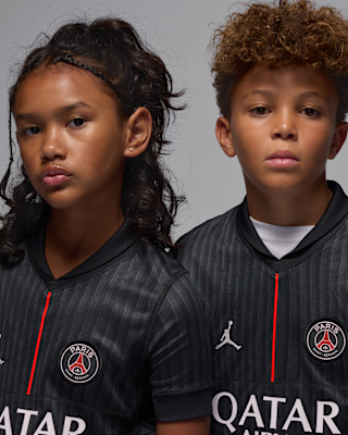 Paris Saint-Germain 2025/26 Stadium Fourth