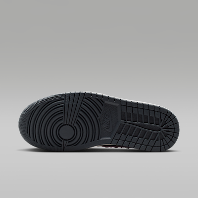 Jordan Air Jordan 1 Mid SE Kadın Ayakkabısı görsel 2